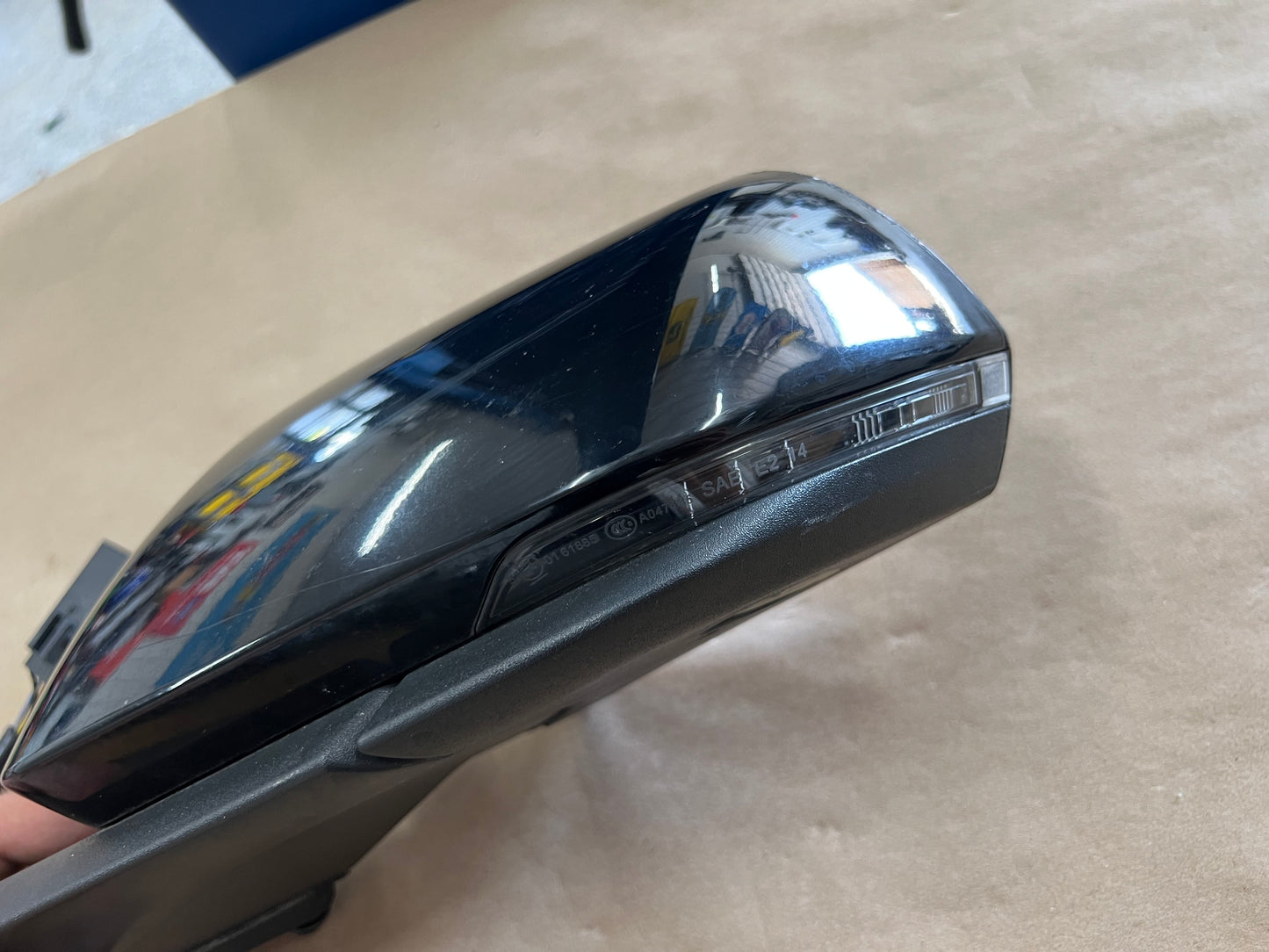 2015-2020 Mustang LH Driver Side Mirror Heated Glass Signal Puddle Light