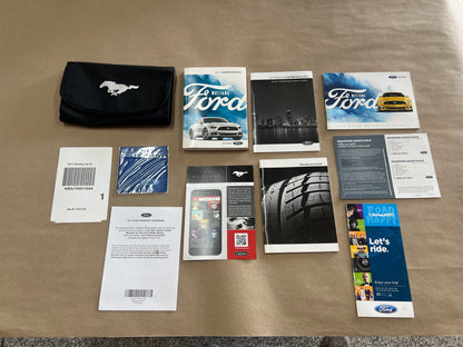 2017 Ford Mustang GT Owners Manual And Literature w/Cover