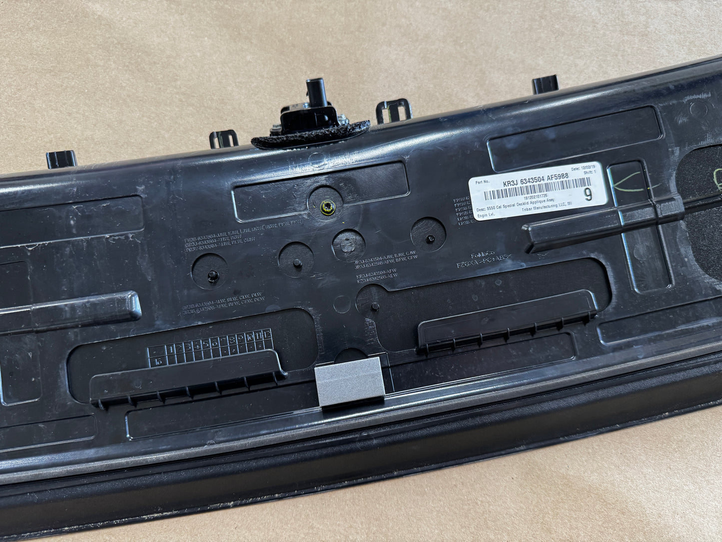 2018-2023 Mustang California Special Trunk lid Panel Rear Decklid Back-Up Camera