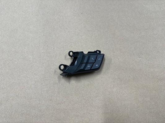 2015-2017 Ford Mustang GT RH Wheel Steering Button Sync Control