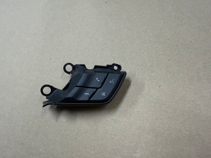 2015-2017 Ford Mustang GT RH Wheel Steering Button Sync Control