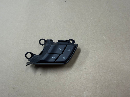 2015-2017 Ford Mustang GT RH Wheel Steering Button Sync Control