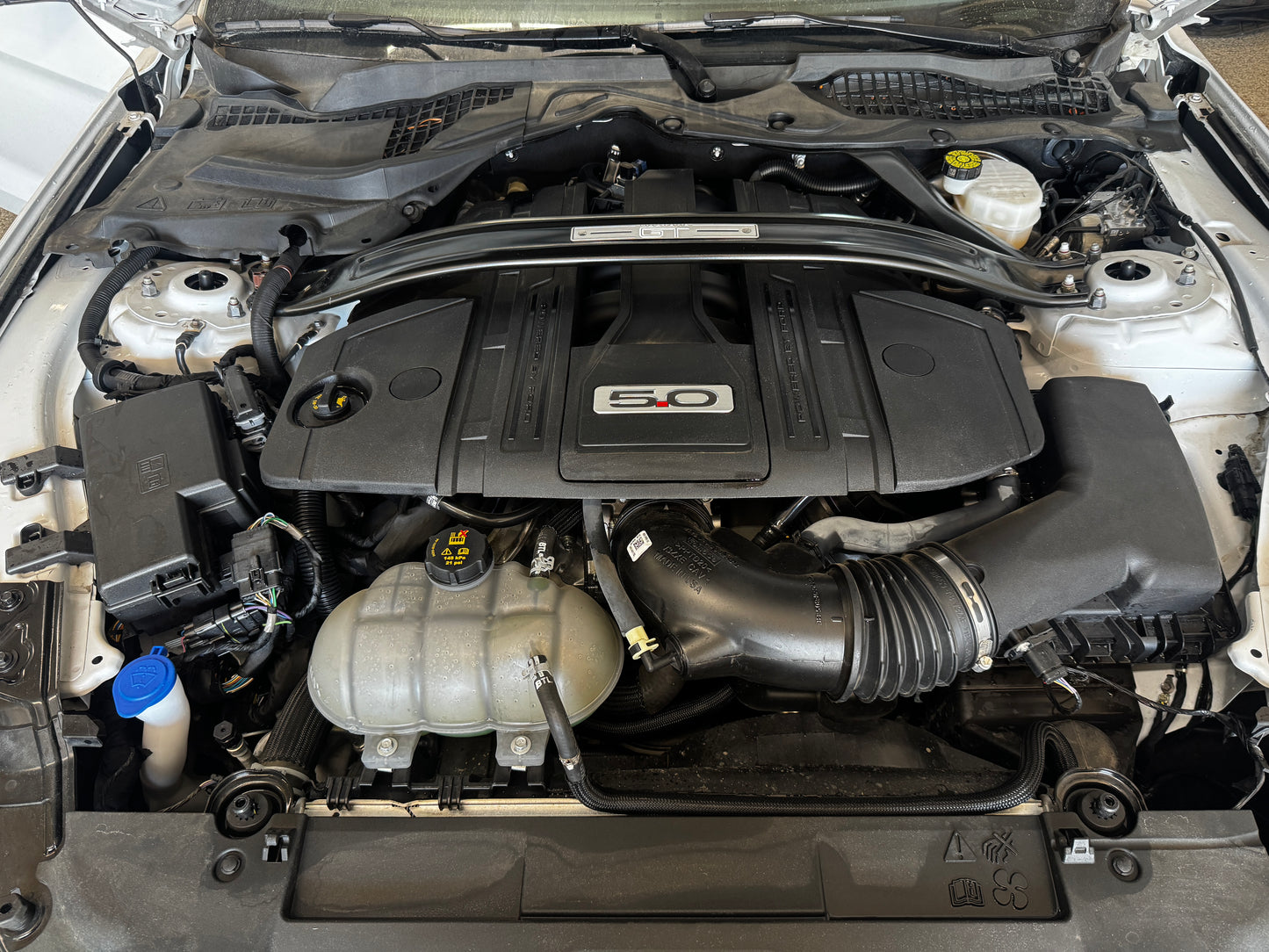 2022 Mustang 5.0 Coyote Gen 3 Engine Drivetrain 10R80 Automatic Auto 11k mi