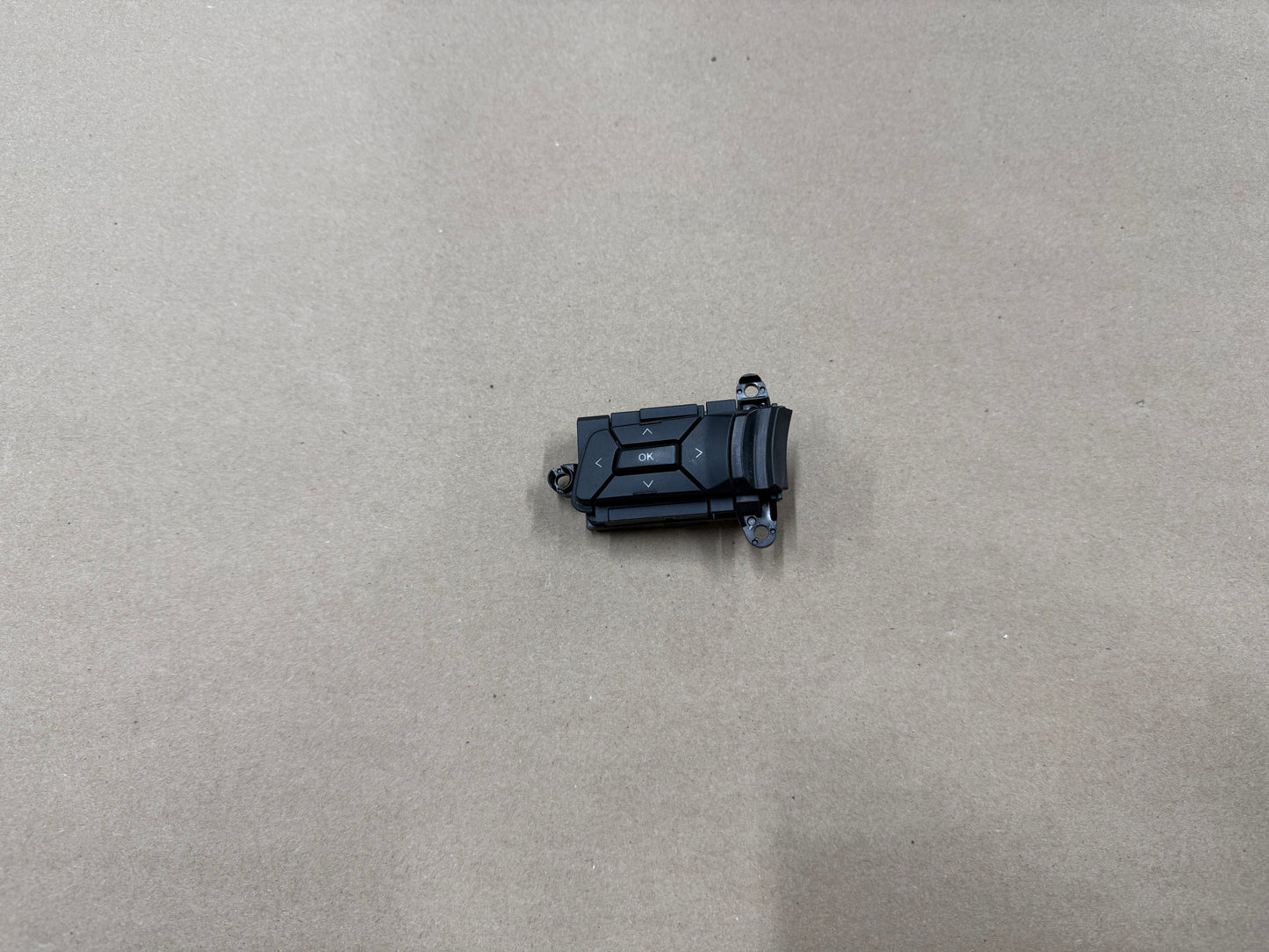 2015-2017 Ford Mustang GT LH Wheel Steering Button OK/Arrows