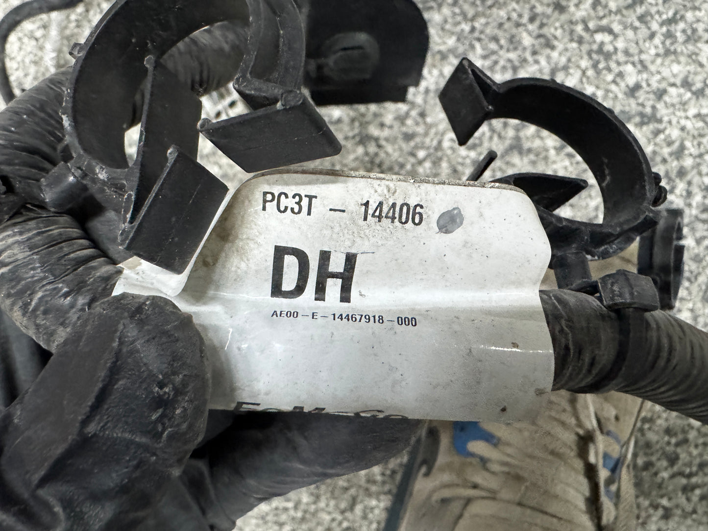 2023-2025 F-250 Super Duty Diesel Fuel Tank Pump Sender Wiring PC3T-14406-DH