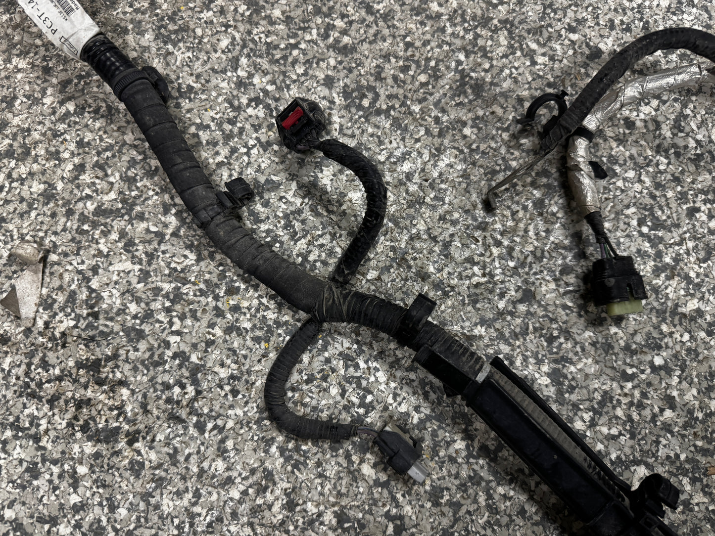 2023-2025 F-250 Super Duty Diesel Fuel Tank Pump Sender Wiring PC3T-14406-DH