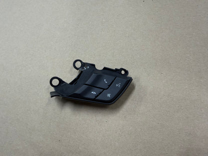 2015-2017 Ford Mustang GT RH Wheel Steering Button Sync Control