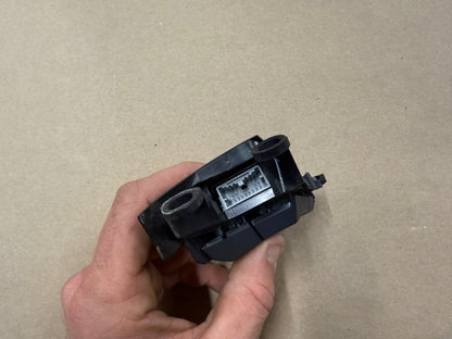 2015-2017 Ford Mustang GT RH Wheel Steering Button Sync Control