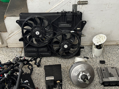 2020 Mustang 5.0 Coyote Gen 3 Engine Drivetrain 10R80 Automatic Auto 21k mi