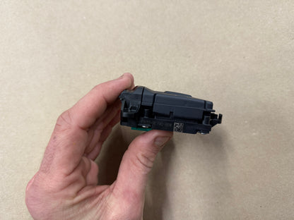 2015-2017 Ford Mustang GT RH Wheel Steering Button Volume Mute Search