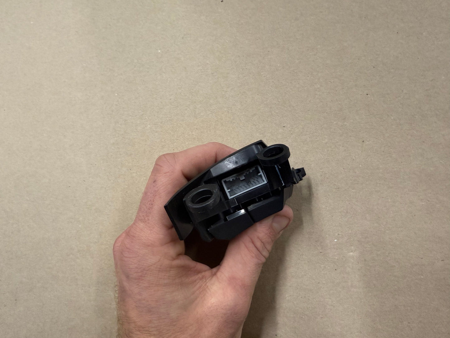 2015-2017 Ford Mustang GT RH Wheel Steering Button Sync Control