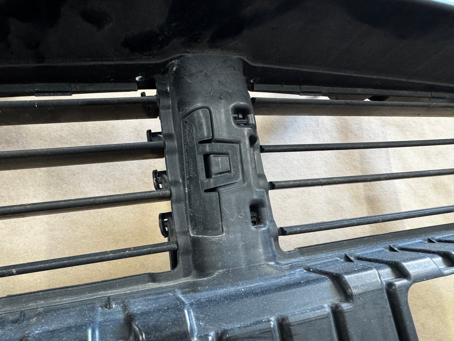 2018-2023 Ford Mustang GT Radiator Air Shutter Grille Assembly