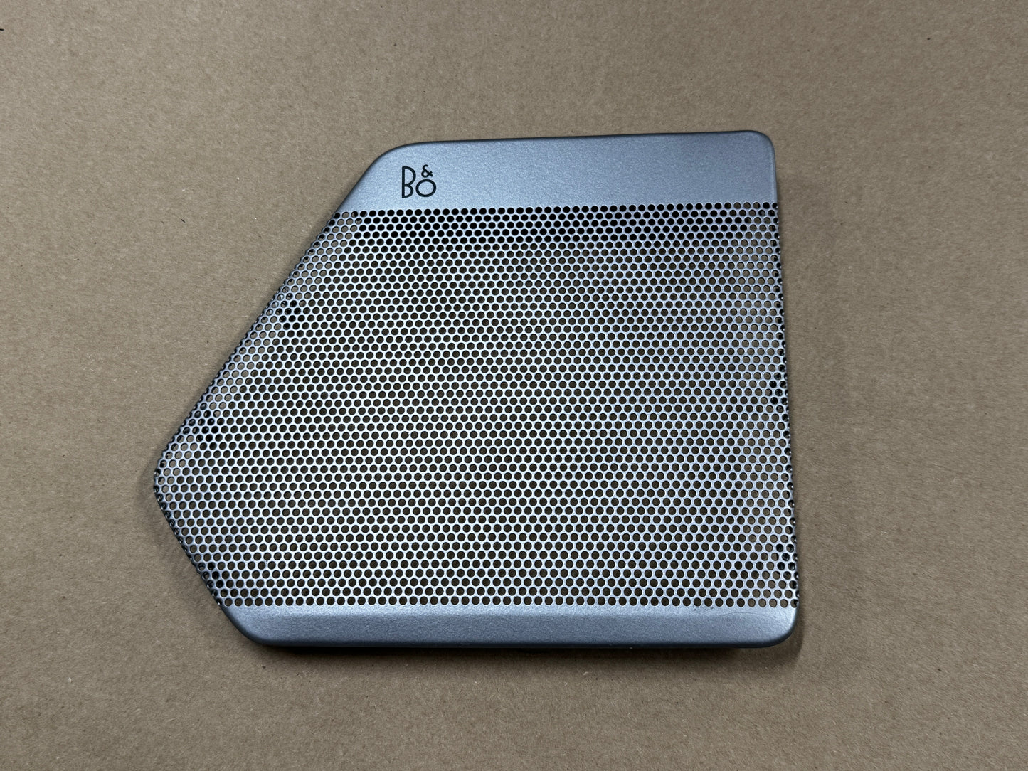 2023-2025 Ford F-250 LH Driver Front Door Panel Speaker Cover B&O