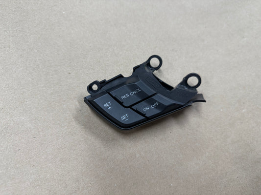 2015-2017 Ford Mustang GT LH Wheel Steering Button Cruise Control Steering