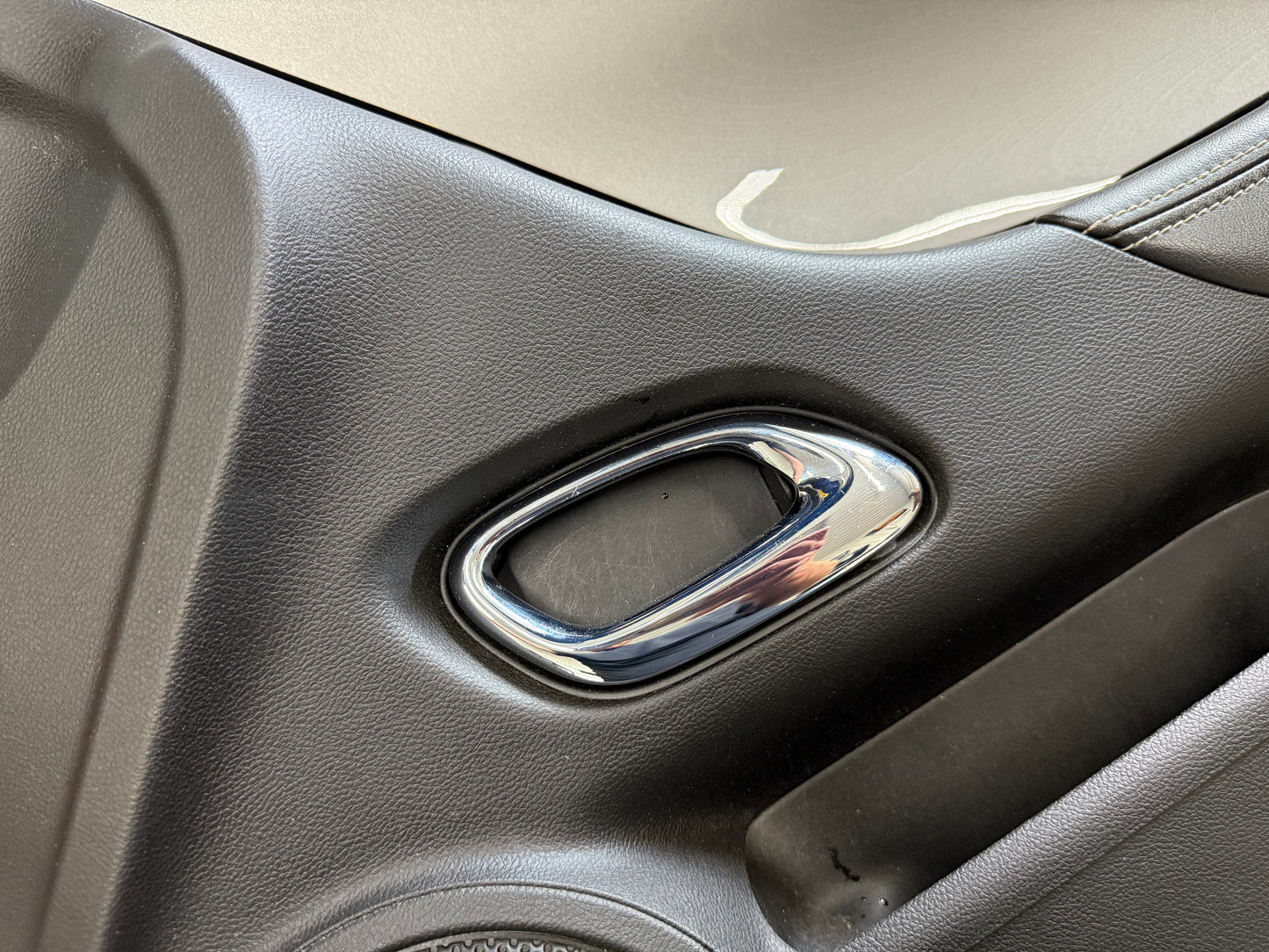 2010-2015 Chevrolet Camaro SS RH Passenger Side "Silver" Insert Door Panel