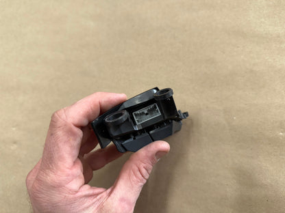 2015-2017 Ford Mustang GT RH Wheel Steering Button Sync Control