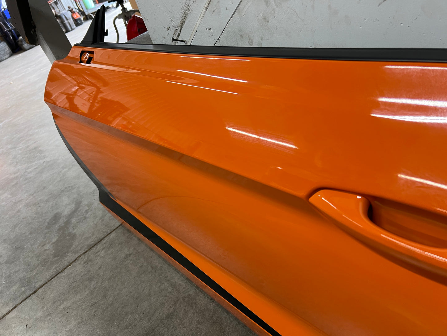 2015-2023 Ford Mustang GT EcoBoost LH Driver Side Door Complete w/Glass CA