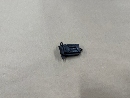 2015-2017 Ford Mustang GT RH Wheel Steering Button Volume Mute Search