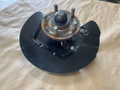 2015-2020 Ford Mustang 5.0L GT LH Driver Side Front Spindle Knuckle Hub