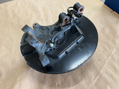 2015-2020 Ford Mustang 5.0L GT LH Driver Side Front Spindle Knuckle Hub