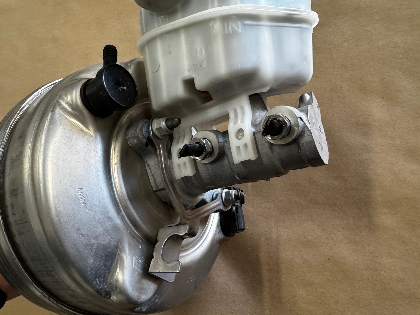 2018-2023 Ford Mustang GT 5.0 Brake Booster Master Cylinder "Manual" 28k miles
