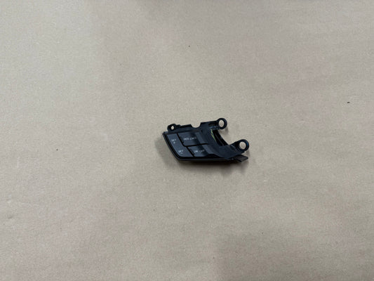 2015-2017 Ford Mustang GT LH Wheel Steering Button Cruise Control Steering