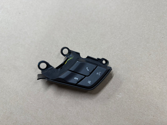 2015-2017 Ford Mustang GT RH Wheel Steering Button Sync Control