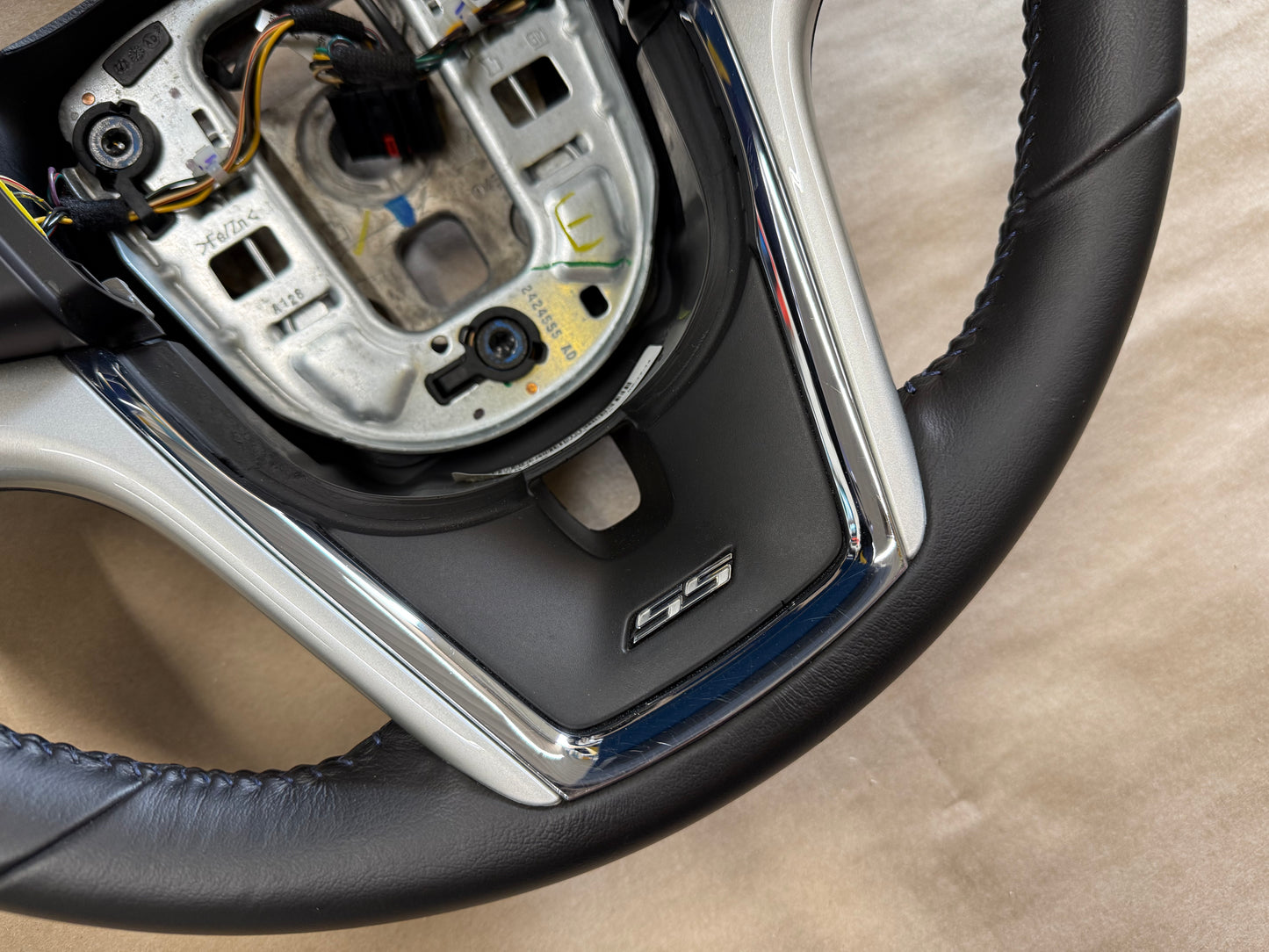 2012-2015 Chevy Camaro SS Steering Wheel Black "Auto" "Blue Stitch" 8k Mile