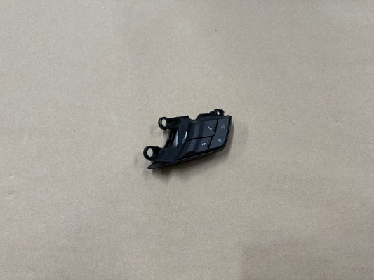 2015-2017 Ford Mustang GT RH Wheel Steering Button Sync Control