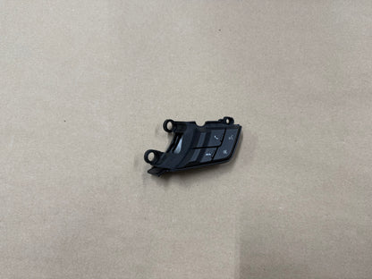 2015-2017 Ford Mustang GT RH Wheel Steering Button Sync Control