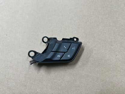 2015-2017 Ford Mustang GT RH Wheel Steering Button Sync Control