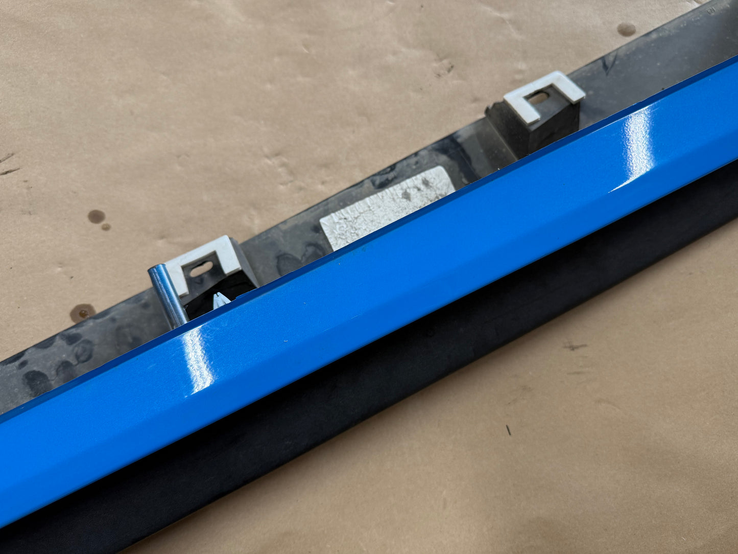 2015-2023 Ford Mustang GT V6 Side Skirt Molding LH Driver Side "AE"