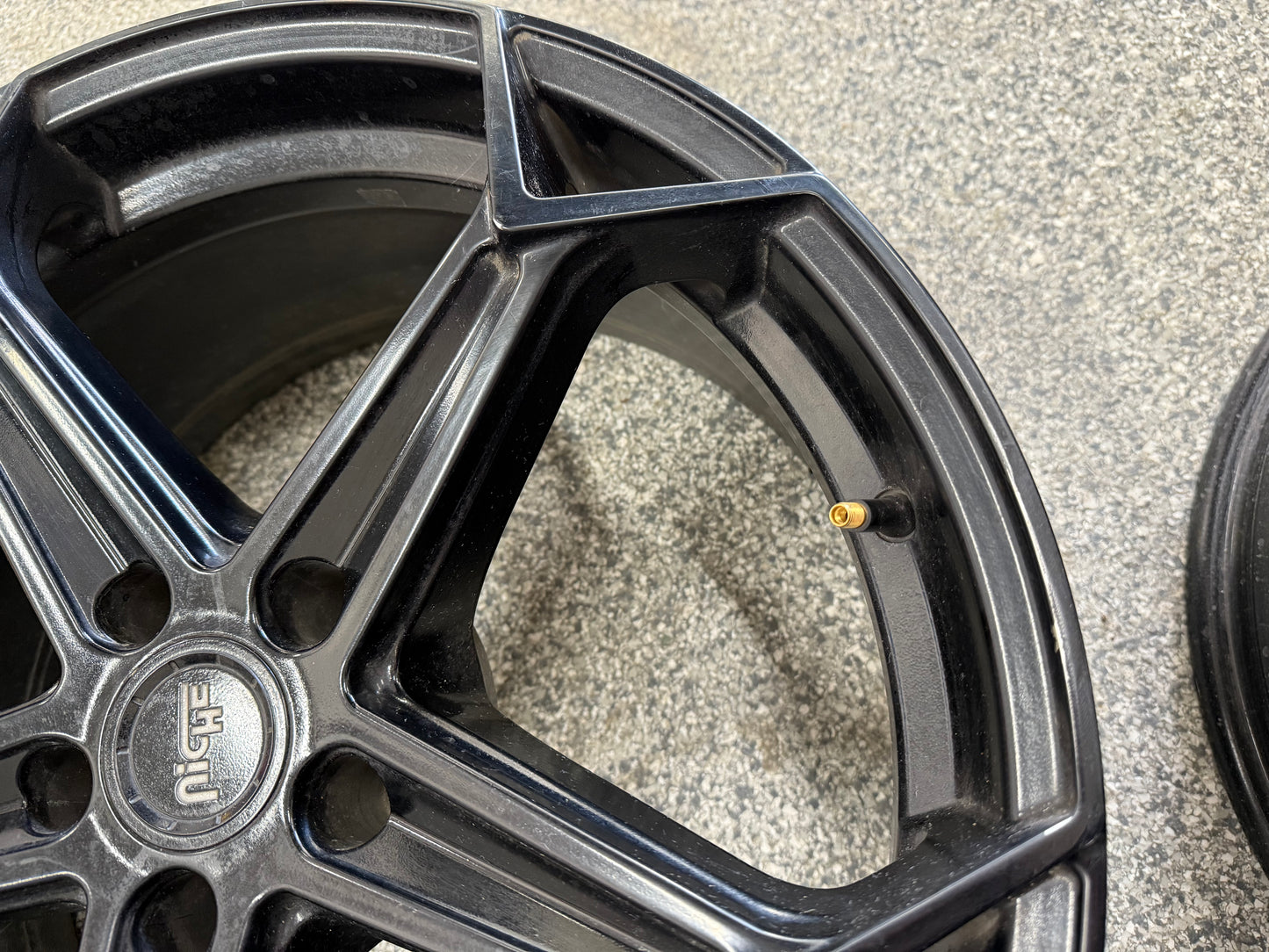 2005-2023 Ford Mustang Niche Arrow Black Wheels Set of 3 20x9"