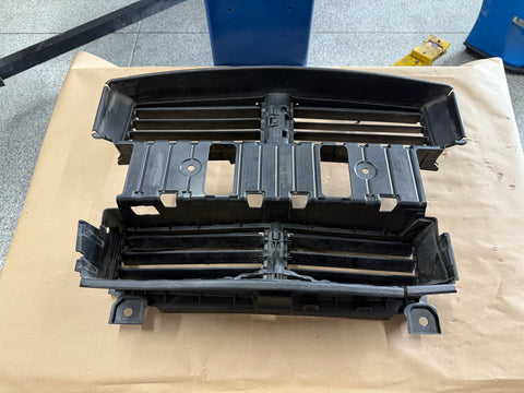 2018-2023 Ford Mustang GT Radiator Air Shutter Grille Assembly