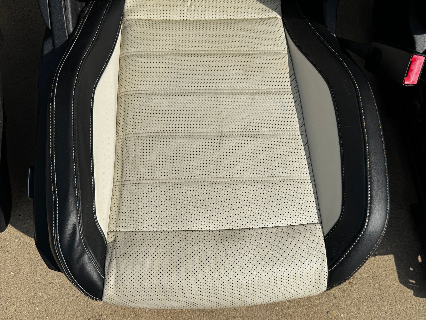 2015-2017 Mustang 50th Anniversary Leather Front Rear Seats Heated/Cooled