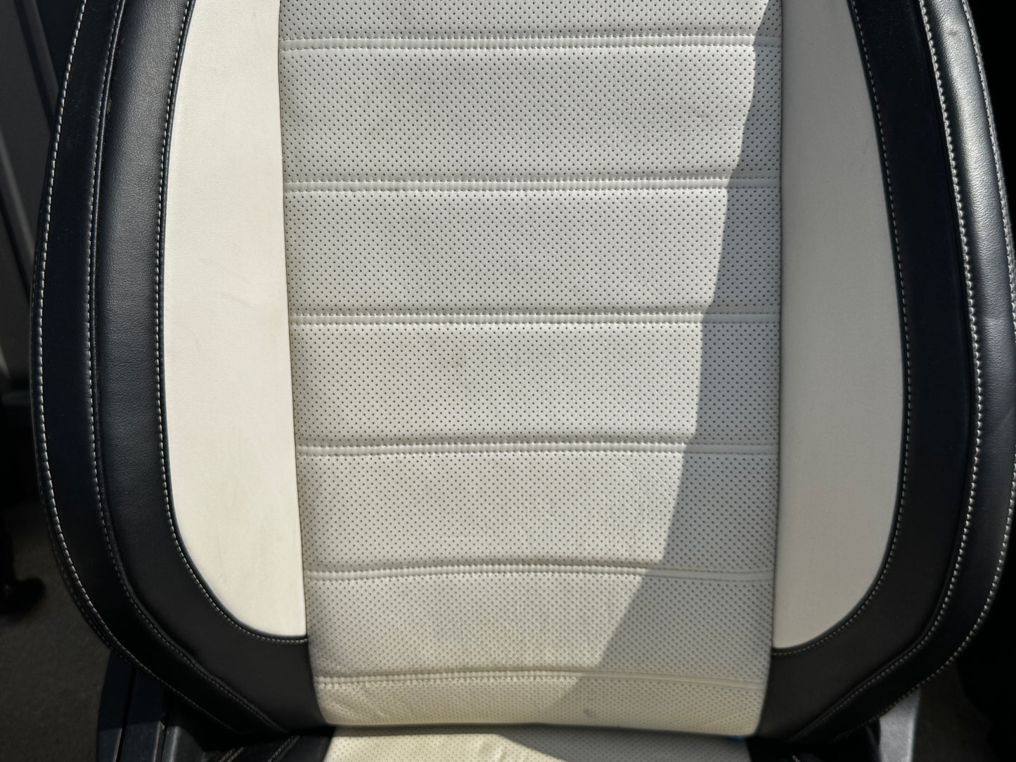 2015-2017 Mustang 50th Anniversary Leather Front Rear Seats Heated/Cooled