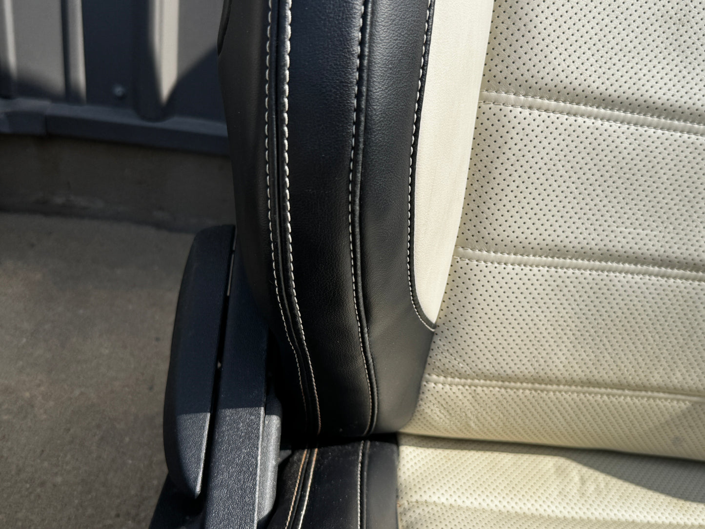 2015-2017 Mustang 50th Anniversary Leather Front Rear Seats Heated/Cooled