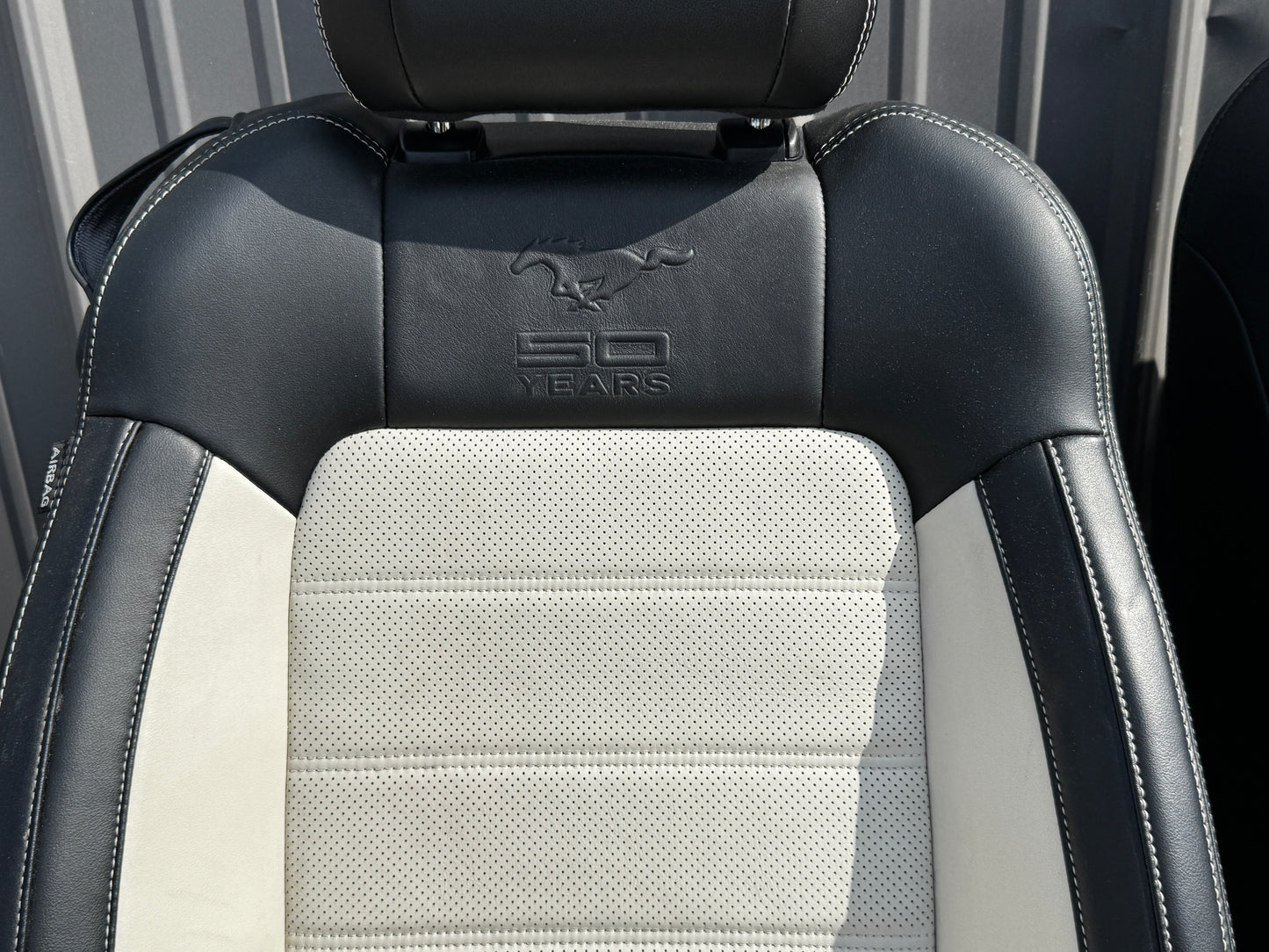 2015-2017 Mustang 50th Anniversary Leather Front Rear Seats Heated/Cooled