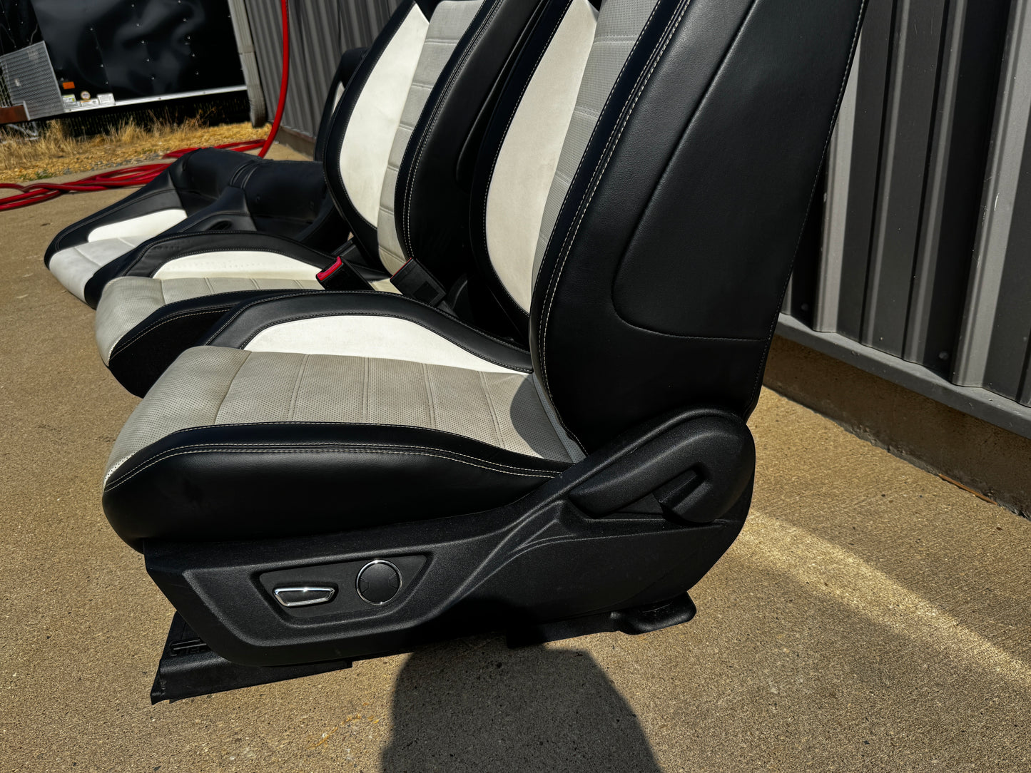 2015-2017 Mustang 50th Anniversary Leather Front Rear Seats Heated/Cooled