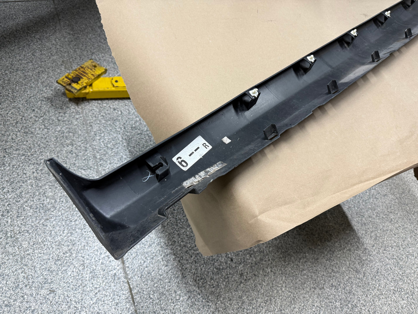 2007-2009 Ford Mustang GT500 Shelby RH Passenger Rocker Panel Side Skirt
