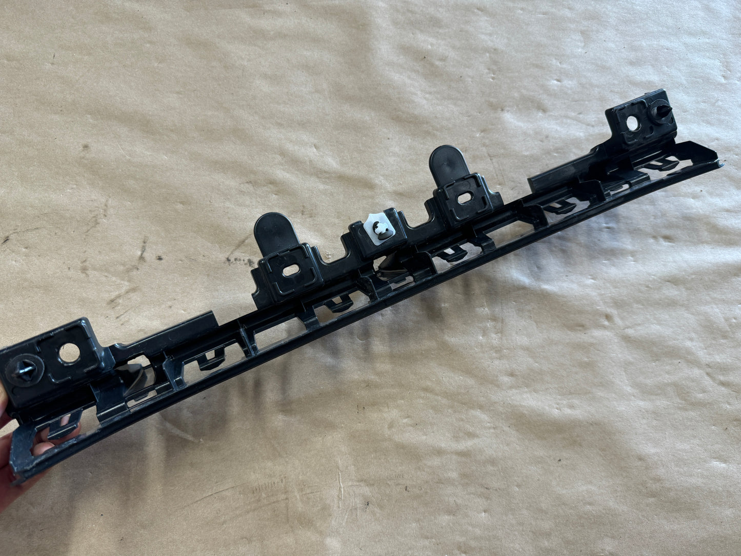 2024-2025 Mustang GT S650 Rear Bumper Middle Bracket