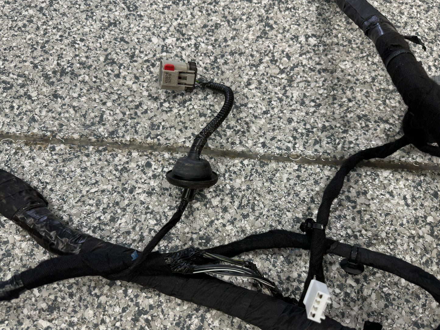 2018-2023 Mustang GT Body Wiring Harness Convertible KR3T-14A005-AF