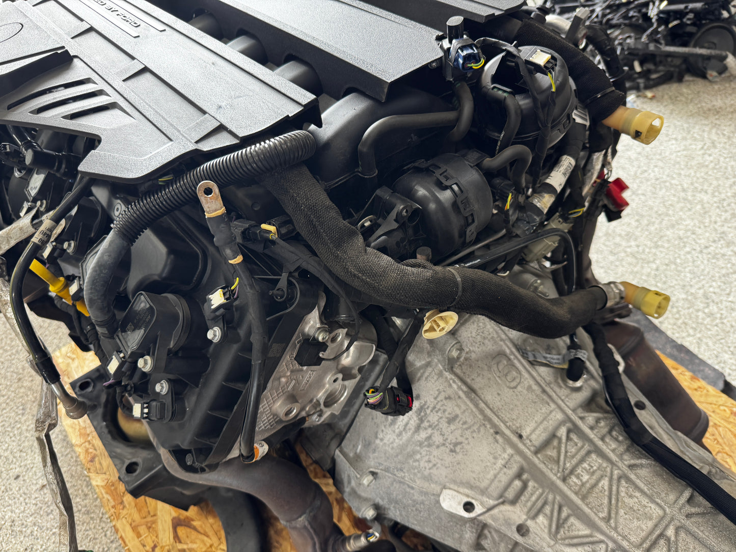 2022 Mustang 5.0 Coyote Gen 3 Engine Drivetrain 10R80 Automatic Auto