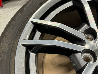 2015-2017 Ford Mustang GT 5.0 18x8" Wheel Pirelli Pzero 235/50/18 13k miles