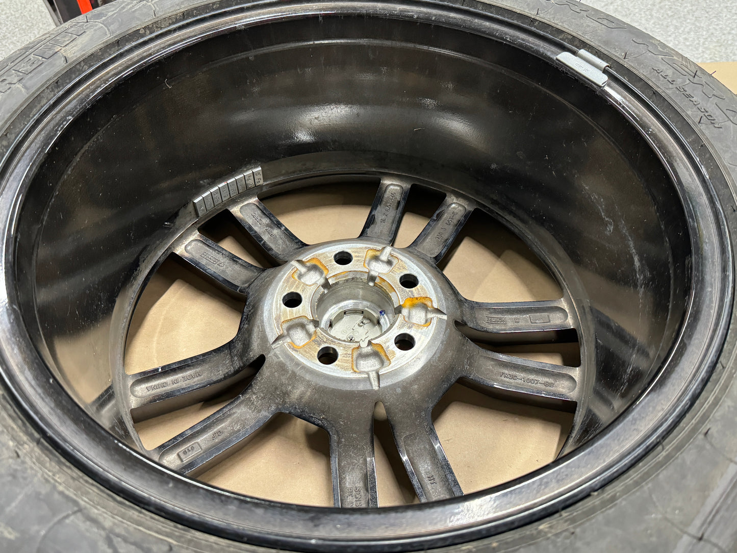 2015-2017 Ford Mustang GT 5.0 18x8" Wheel Pirelli Pzero 235/50/18 13k miles