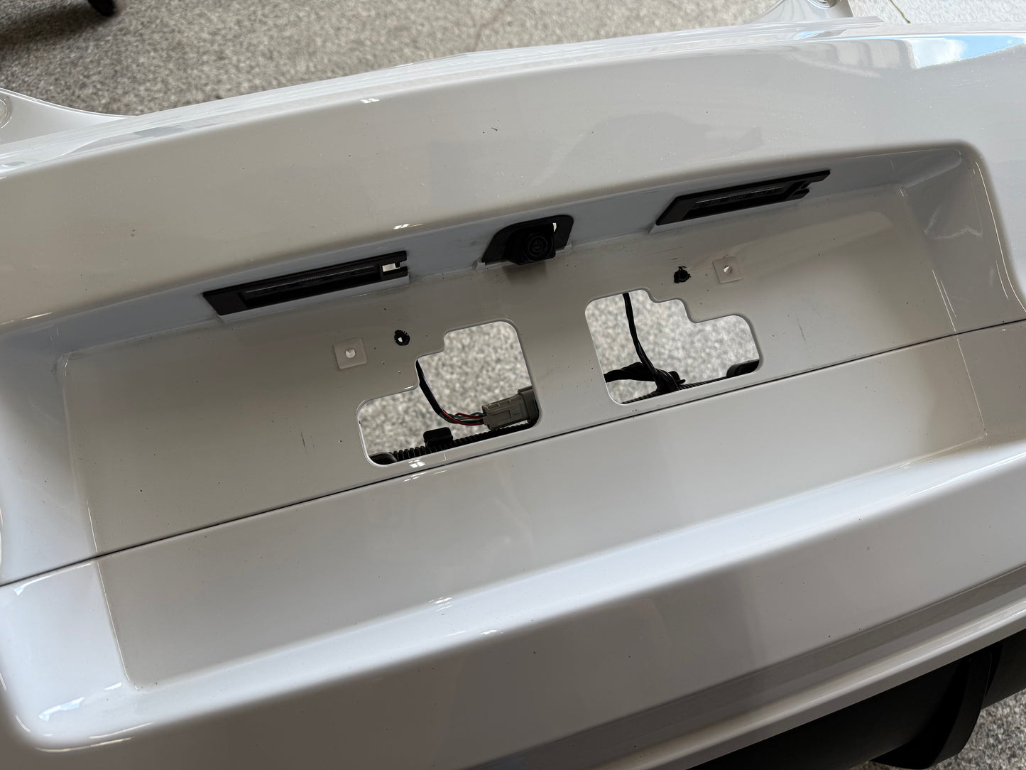 2014-2015 Chevrolet Camaro SS Rear Bumper Complete Parking Sensors "White"