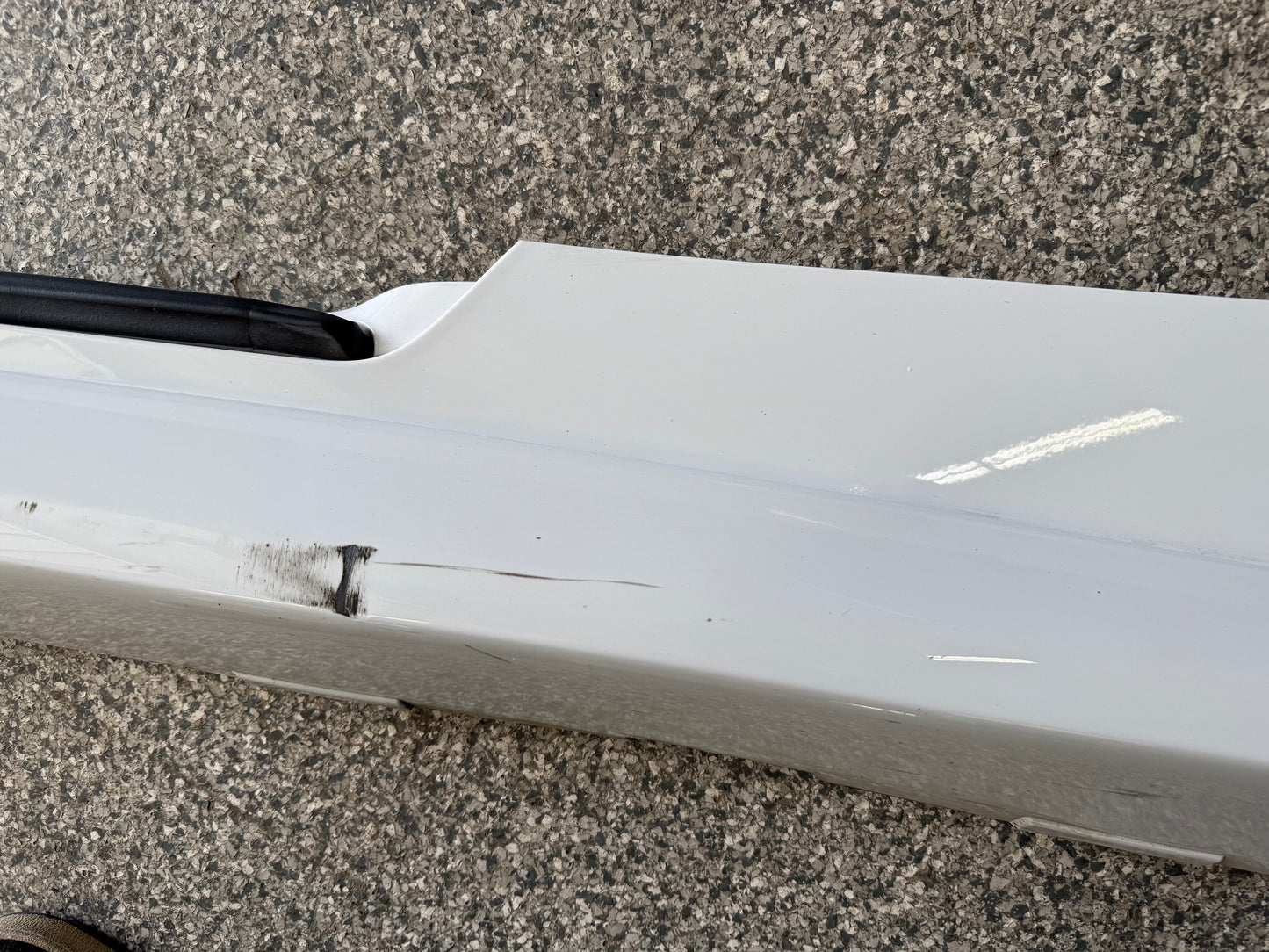 2014-2015 Chevrolet Camaro SS Ground Effects Package Side Skirts Pair "White" OEM