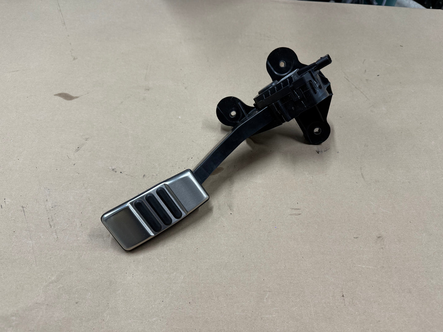 2018-2023 Ford Mustang GT 5.0L Electric Gas Pedal