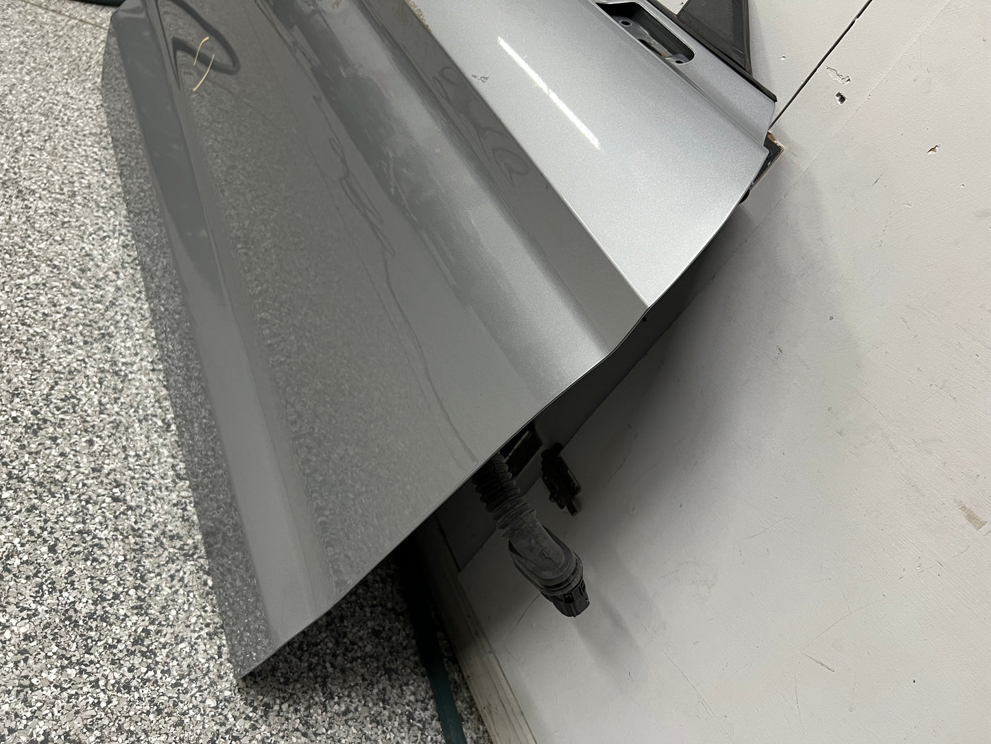 2015-2023 Ford Mustang GT EcoBoost RH Passenger Side Door Complete w/Glass