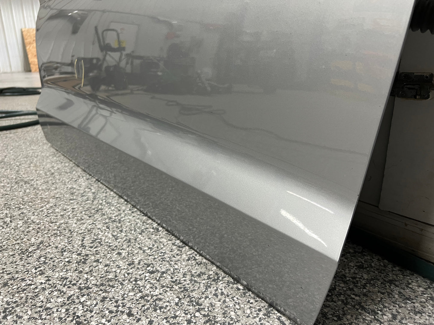 2015-2023 Ford Mustang GT EcoBoost RH Passenger Side Door Complete w/Glass